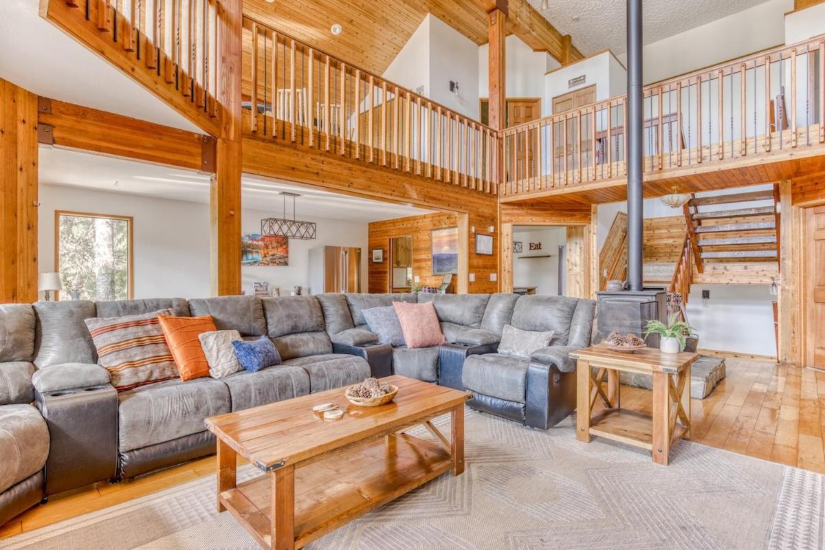 Great Blue Lodge - Spacious Ski Lodge, Hot Tub, Sauna, Game Room & More Government Camp Exterior foto